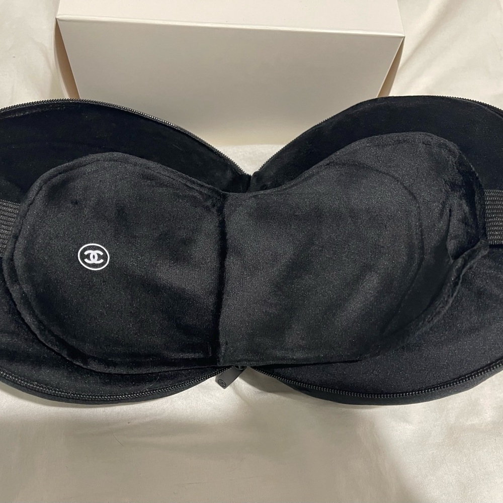 NEW CHANEL TRAVEL PILLOW SLEEP MASK WITH BOX *RARE* comes with COA